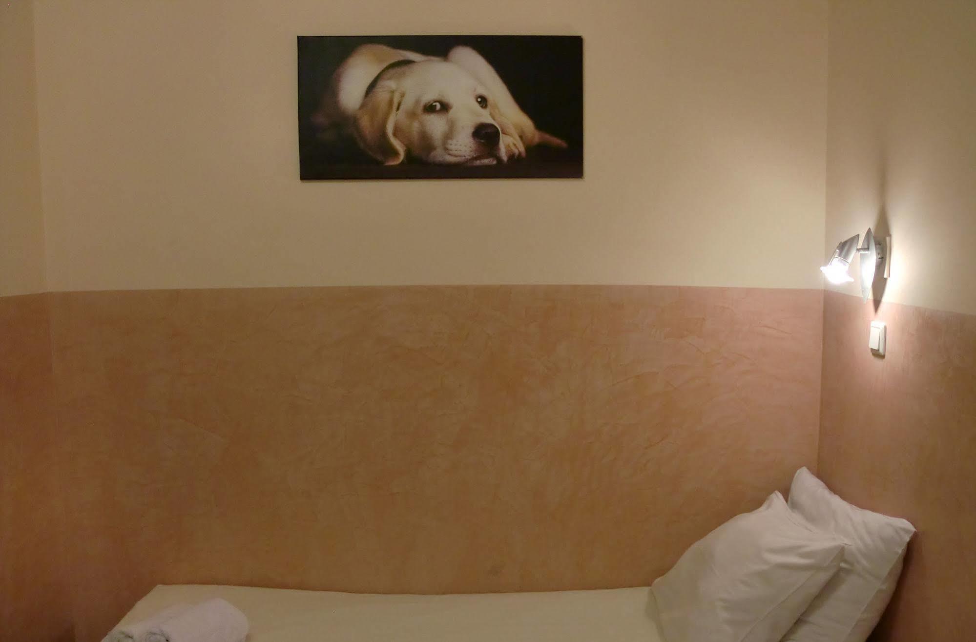 Budget Hotel Neutraal Amszterdam Kültér fotó